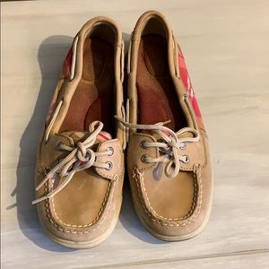Sperry shoes- size 8 worn but in good condition